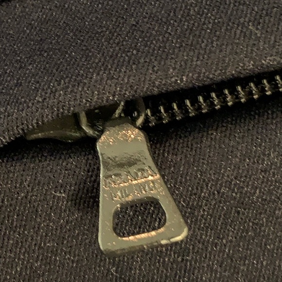 Prada Women’s Navy Blazer - Picture 9 of 9